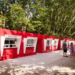 Venezia Biennale Bianco & Rosso